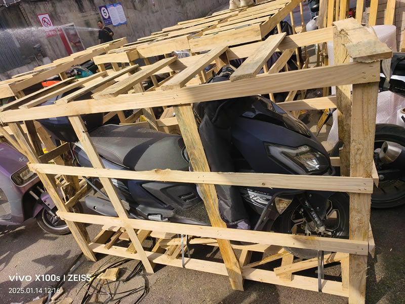 機(jī)車托運(yùn)